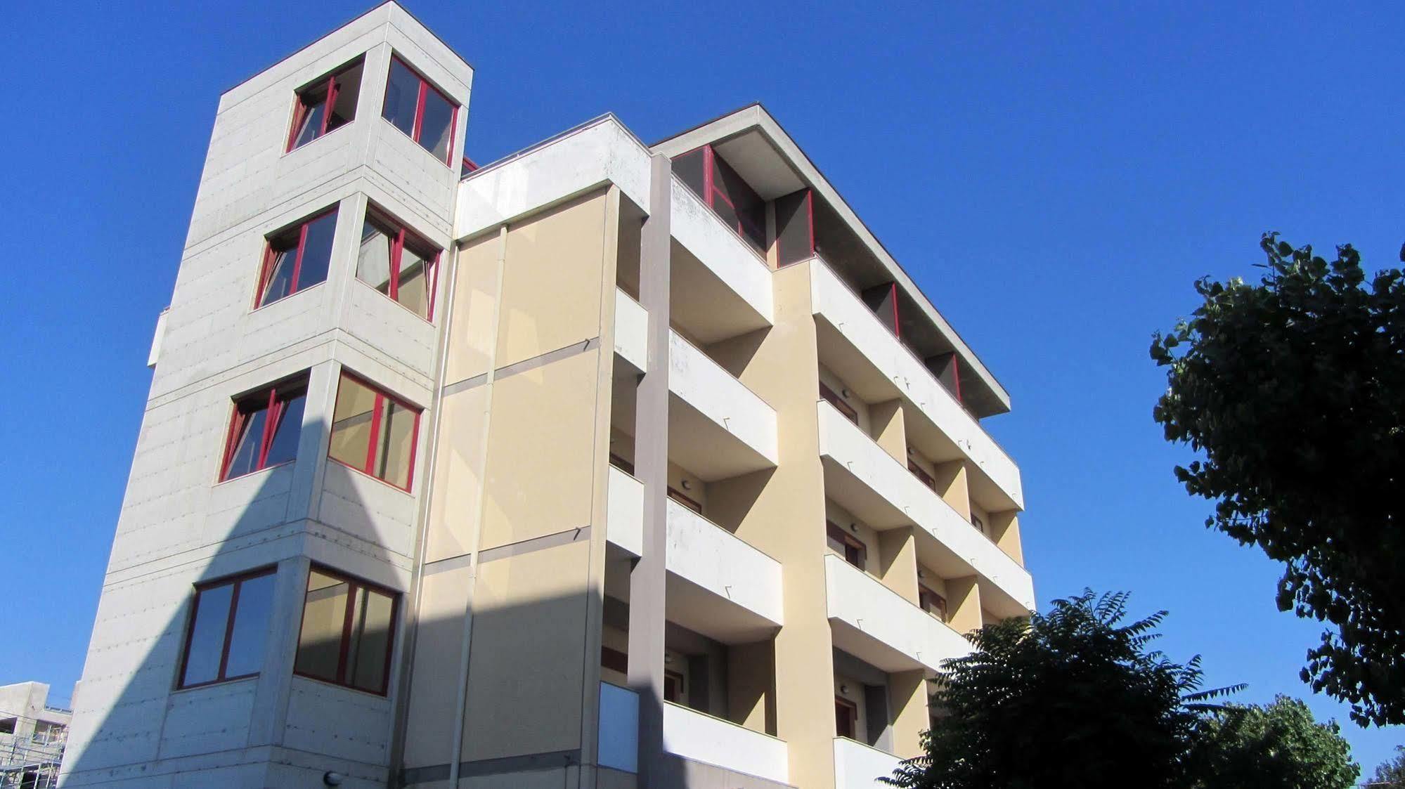 Hotel Fiorella Senigallia Zewnętrze zdjęcie